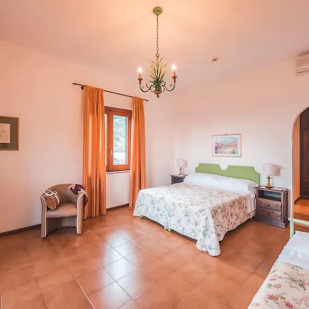 Hotel Sirina 4*